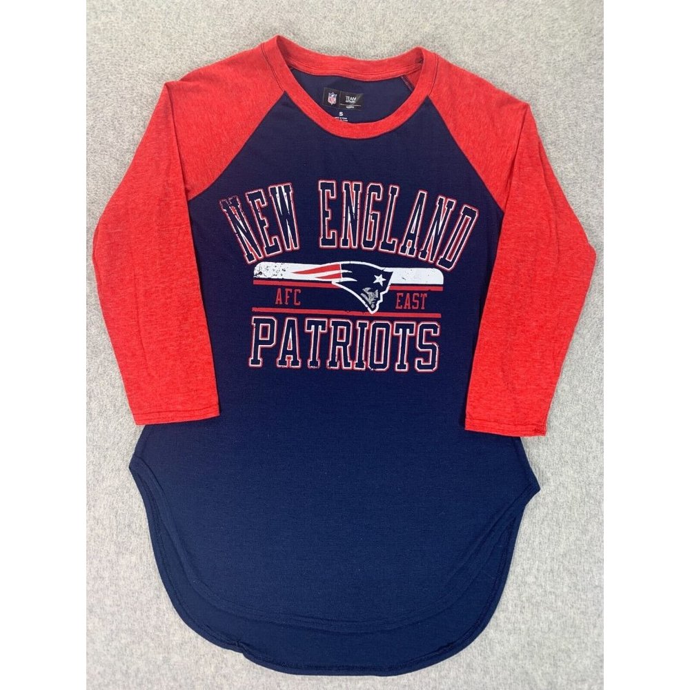 New England Patriots NFL Apparel Raglan Tee Shirt (Women's‎ Small) Blue